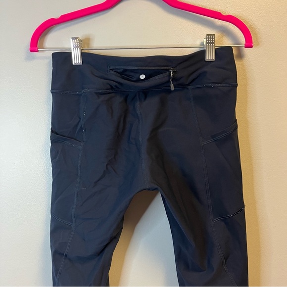 Lululemon Tight Stuff Tight II *25" in Midnight Navy Sz 8 GUC (Pilling) Workout - Picture 15 of 16